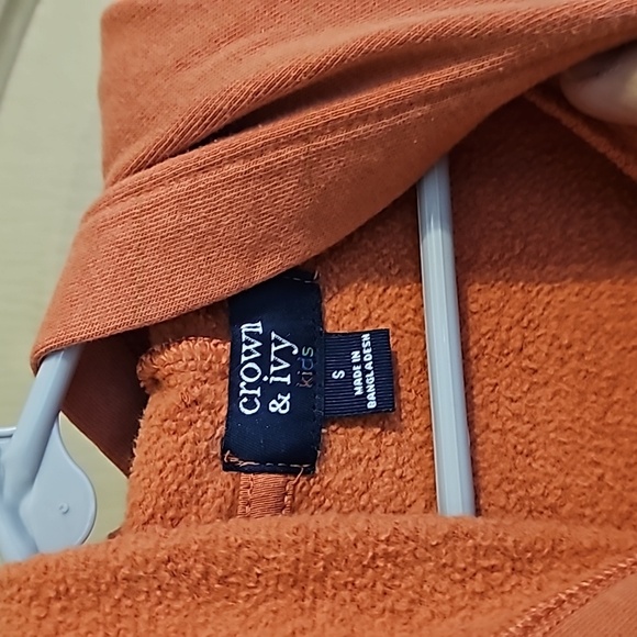 Crown & Ivy kids size small orange/peach hoodie - Picture 3 of 3